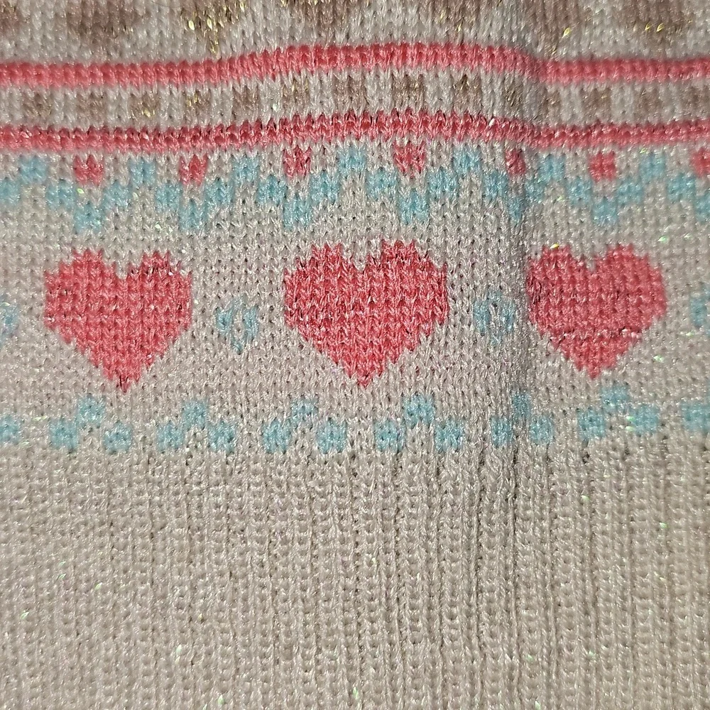 Toby and Me Girl 12-24 Months Heart Patterned Beanie w/Faux Fur Pom Poms Used